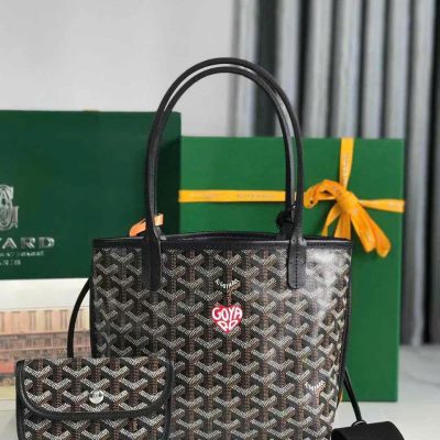 Goyard Anjou Saint Louis