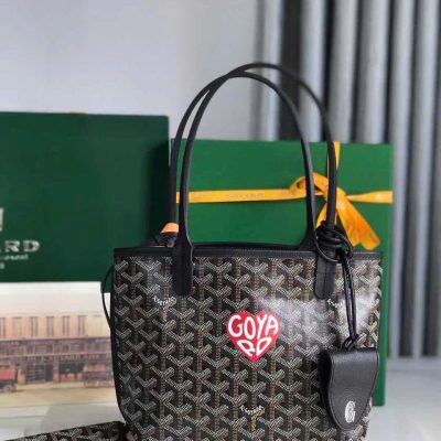 Goyard Anjou Saint Louis